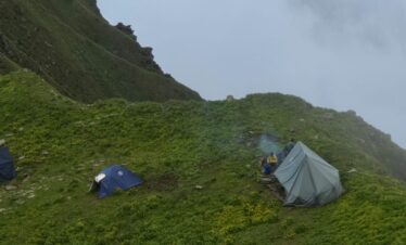 Gidara Bugyal Trek Package
